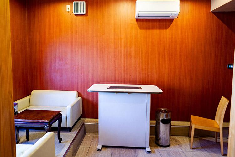 ［本館］喫煙室