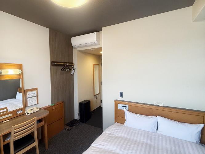 ■セミダブルルーム