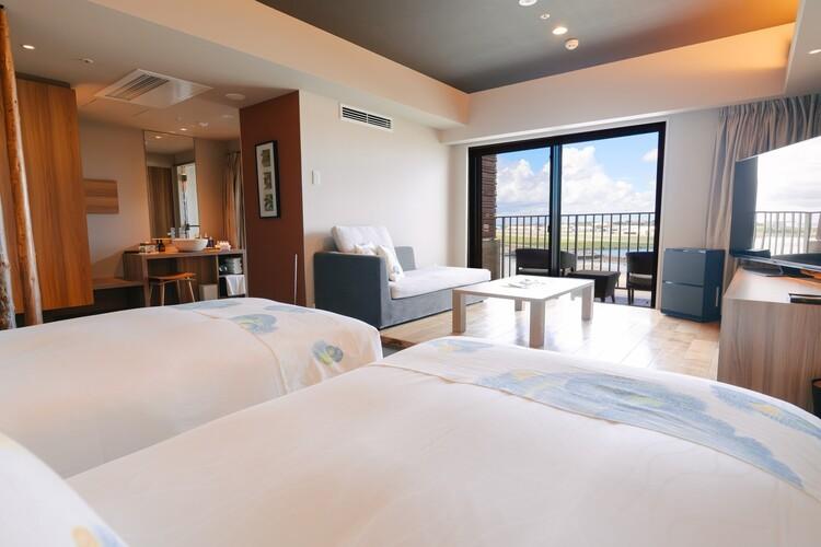 クラブフロア按司温泉露天風呂DXツインエアポートビュー