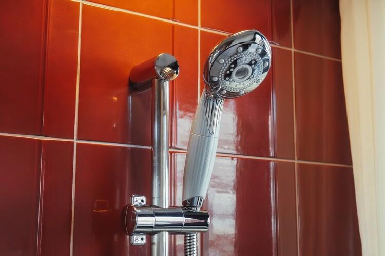 クラブフロア按司ではRefaを体感