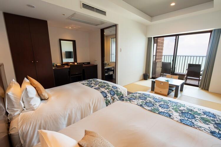 温泉露天風呂付和洋室オーシャンビュー