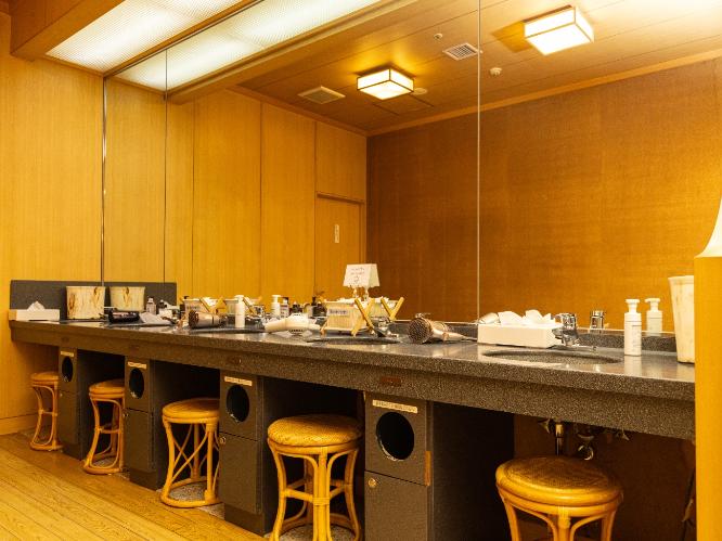 1F男性大浴場「モーレ」