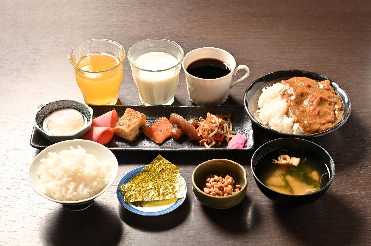 和洋選べる朝食◆和洋どちらもカレーをお召上がりいただけます。