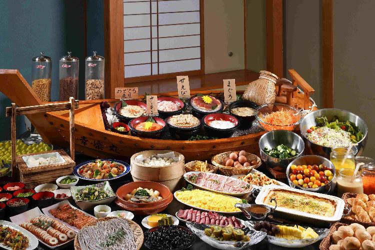 【朝食】お客様と島根との縁を結ぶ玉泉自慢のビュッフェ ”縁の朝”