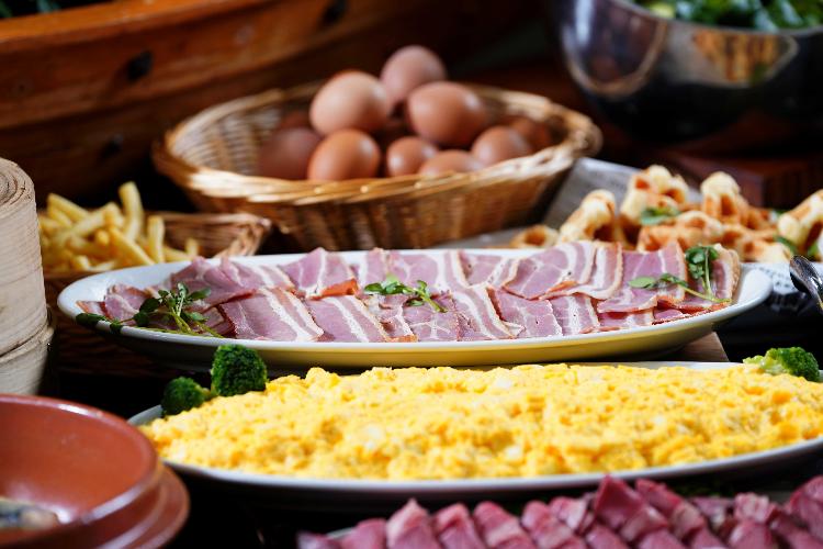 【朝食】洋食派の方も大満足。多数の洋食メニューに加え中華も取り揃えております