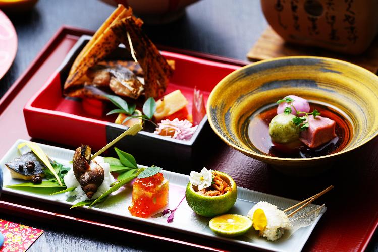 春の基本会席　宝楽盛りイメージ