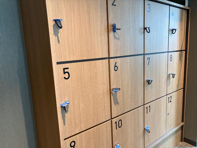 大浴場ロッカー