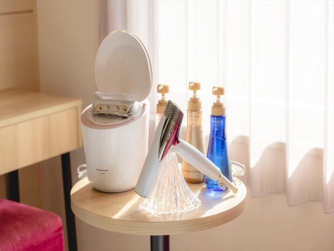 【レディースフロア設備】フェイススチーマーなど、美容にこだわったアイテムをご用意しております。