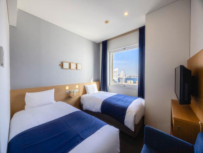 ＜夜景View＞【カジュアルツイン】16平米・シングル×2台