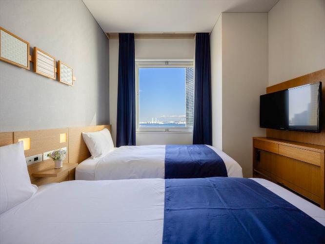 ＜夜景View＞【カジュアルツイン】コンパクトで落ち着く空間。観光重視のふたり旅に最適です。