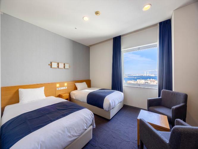 ＜夜景View＞【スーペリアツイン】20平米・シングル×2台