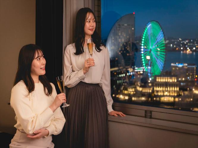 大切な人と見る、横浜の宝石のような夜景。心に残る夜のひとときをお過ごしください。