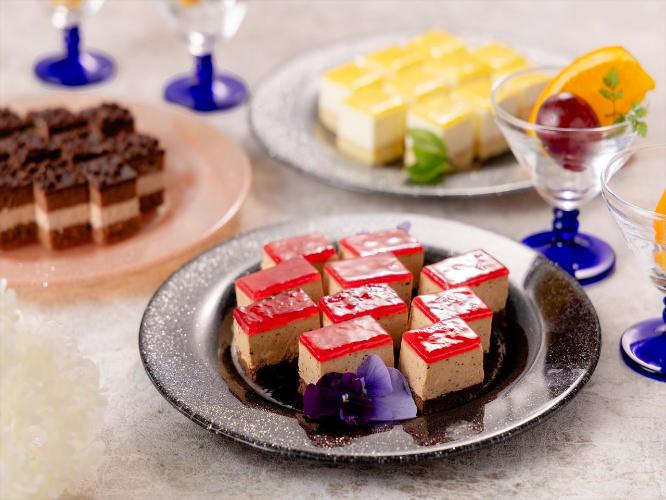 【朝食ビュッフェ】もちろんデザートもご用意。朝の甘いスイーツは、旅行だからこそのお楽しみです。