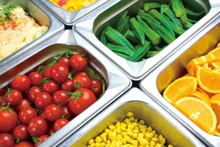 ■朝一番のサラダで、心も体もリセット。心地いいスタートを切れる大切な時間です。