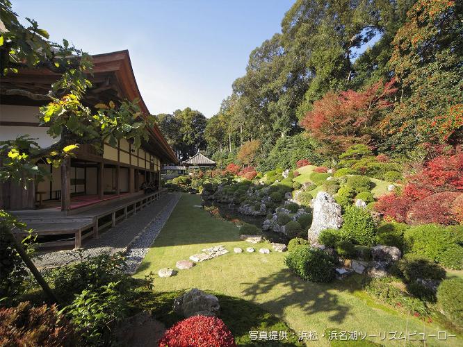 〇龍潭寺　＜当館より車で約45分＞