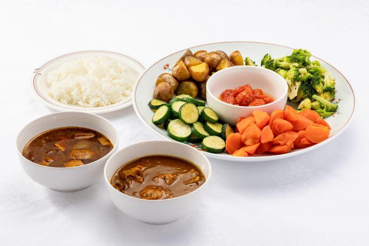 【朝食ビュッフェ】 1F　TFSリゾートガーデンシティ 川沿店：朝食ブッフェ　2種の日替わり スープカレー or 濃厚ルーカレー