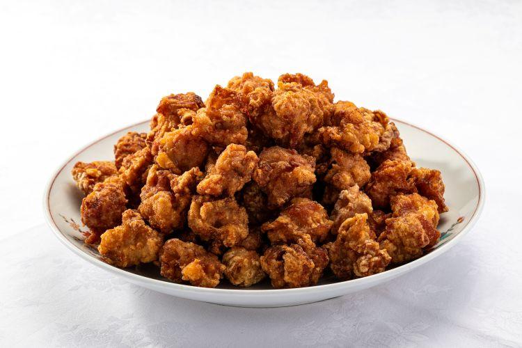 【朝食ビュッフェ】 1F　TFSリゾートガーデンシティ 川沿店：朝食ブッフェ　北海道名物！ジューシー鶏ザンギ