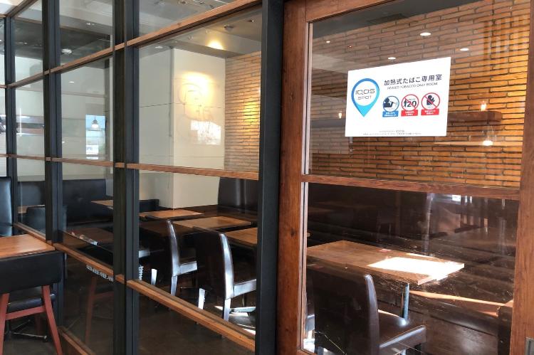 【1階 朝食会場 PRONTO店内】加熱式たばこ専用席のご用意がございます。