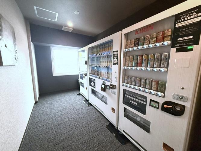 ■自動販売機コーナー