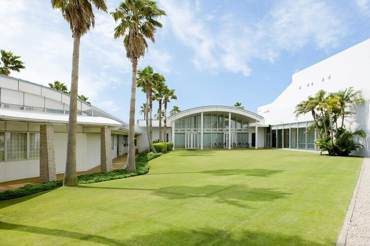 中庭（イメージ）