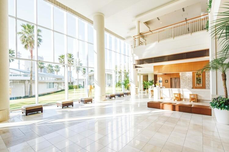 1階ロビー（エミオンタワー）