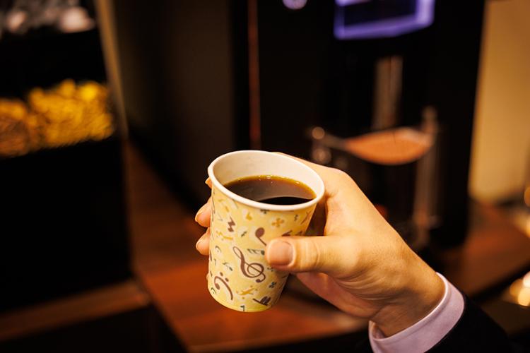 【サービス】無料コーヒー　5階ラウンジにて無料のコーヒーサービスをご用意しております。