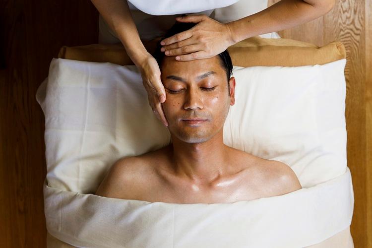 【スパ はなり】 男性のお客様もご利用いただけますのでお気軽にご相談下さいませ。