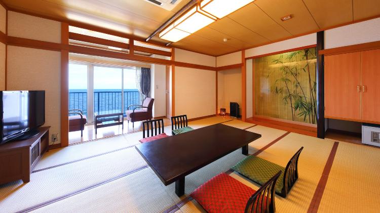 海側和室(大部屋)