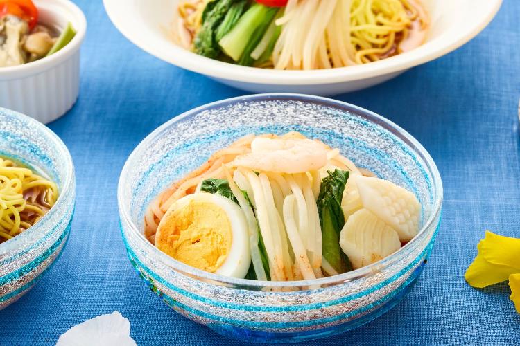夏の飲茶フェア_海鮮入りヤンニョム風冷麺