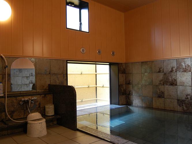 ■ラジウム人工温泉大浴場「旅人の湯」