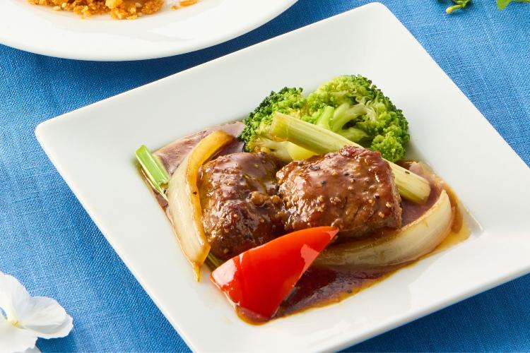 プラン特典 もとぶ牛の一口ステーキ